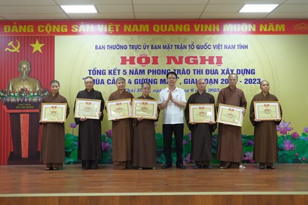 Thái Bình: Khen thưởng 50 tập thể, cá nhân có thành tích xuất sắc thực hiện phong trào thi đua xây dựng “Chùa cảnh 4 gương mẫu”