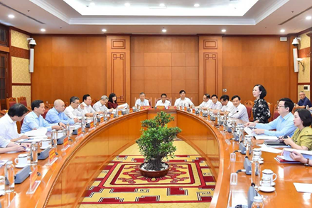 Thường trực Ban Bí thư Trương Thị Mai chủ trì giao ban với các ban cán sự Đảng ở Trung ương
