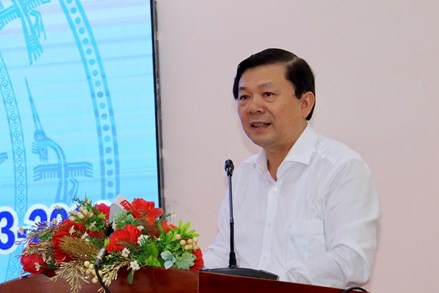 Phó Chủ tịch Nguyễn Hữu Dũng dự Hội nghị tổng kết 20 năm Ngày hội đại đoàn kết toàn dân tộc của thành phố Cần Thơ