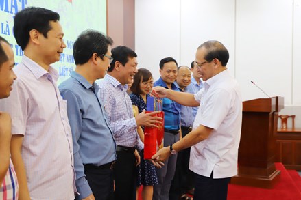 Gặp mặt thân nhân người có công với cách mạng đang công tác tại Cơ quan Uỷ ban Trung ương MTTQ Việt Nam