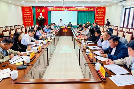 Phó Chủ tịch Nguyễn Hữu Dũng khảo sát việc thực hiện Nghị quyết đối với MTTQ tỉnh Lâm Đồng