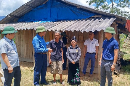 Sớm hoàn thiện nhà Đại đoàn kết cho hộ nghèo tỉnh Điện Biên