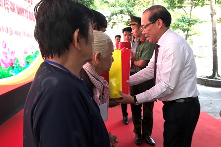 Phó Chủ tịch Hoàng Công Thuỷ dự Ngày hội toàn dân bảo vệ an ninh Tổ quốc tại thành phố Hồ Chí Minh