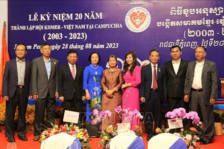 Điểm tựa cho sự phát triển của cộng đồng người gốc Việt tại Campuchia
