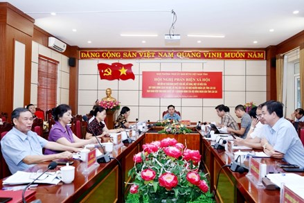Lào Cai: Hội nghị phản biện xã hội đối với việc thu hút, hỗ trợ đào tạo, đãi ngộ nguồn nhân lực của tỉnh