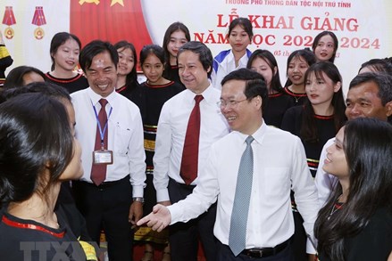 Chủ tịch nước Võ Văn Thưởng dự Lễ khai giảng tại Trường Phổ thông Dân tộc nội trú tỉnh Gia Lai