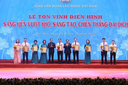 Thủ tướng Phạm Minh Chính biểu dương hơn 2 triệu sáng kiến làm lợi hàng chục nghìn tỷ đồng