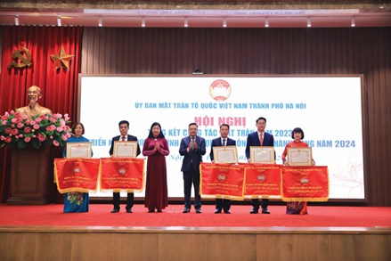  MTTQ Việt Nam TP Hà Nội: Phát huy sức mạnh sáng tạo của các tầng lớp nhân dân tham gia các phong trào thi đua, các cuộc vận động do Mặt trận phát động