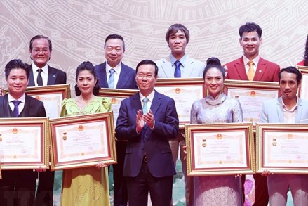 Chủ tịch nước Võ Văn Thưởng dự Lễ trao tặng danh hiệu Nghệ sĩ nhân dân, Nghệ sĩ ưu tú lần thứ 10