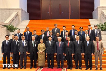 Thúc đẩy quan hệ hợp tác giữa Mặt trận 3 nước Campuchia - Lào - Việt Nam