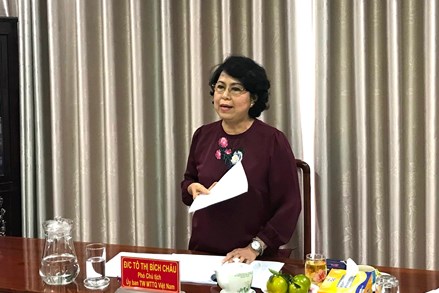 Phó Chủ tịch Tô Thị Bích Châu làm việc với Ủy ban MTTQ Việt Nam các tỉnh Tiền Giang và Bình Phước về công tác tổ chức Đại hội
