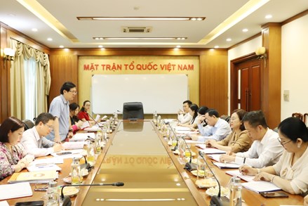 Phó Chủ tịch Nguyễn Hữu Dũng cho ý kiến vào nội dung Đại hội đại biểu MTTQ Việt Nam tỉnh Thanh Hóa lần thứ XV, nhiệm kỳ 2024- 2029