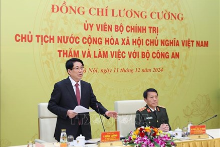 Chủ tịch nước Lương Cường thăm và làm việc với Bộ Công an