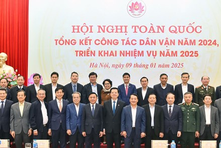 Thường trực Ban Bí thư Trần Cẩm Tú dự Hội nghị toàn quốc triển khai công tác dân vận năm 2025