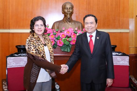 Chủ tịch Trần Thanh Mẫn tiếp Đại sứ Cuba tại Việt Nam