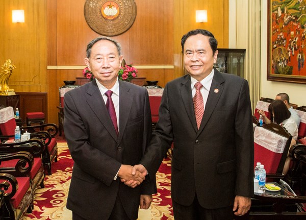 Tiếp tục vun đắp mối quan hệ hữu nghị, hợp tác giữa Việt Nam và Trung Quốc 