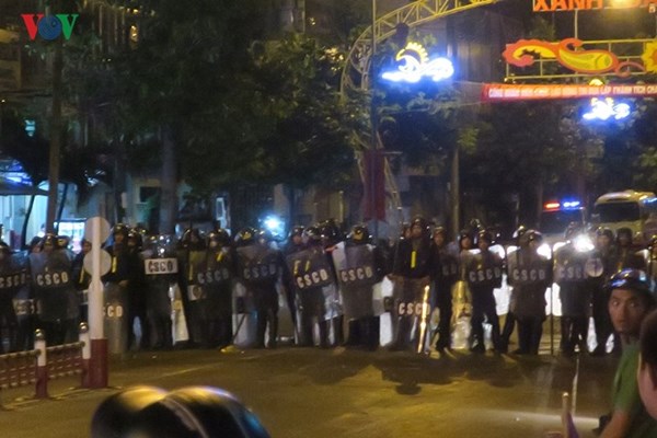 Ngăn chặn cuộc gây rối thứ 2 trước trụ sở UBND tỉnh Bình Thuận 