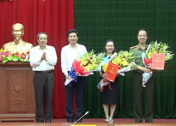 Chủ tịch Ủy ban Mặt trận Tổ quốc Việt Nam tỉnh Quảng Bình giữ chức Ủy viên Ban Thường vụ Tỉnh ủy