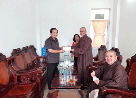Phật giáo tỉnh Đồng Tháp ủng hộ quỹ phòng, chống dịch bệnh Covid-19