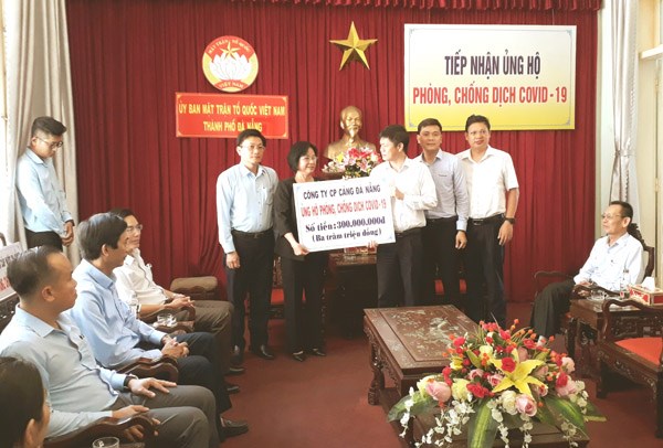 Mặt trận TP Đà Nẵng tiếp nhận hơn 1,5 tỷ đồng ủng hộ phòng, chống dịch Covid-19