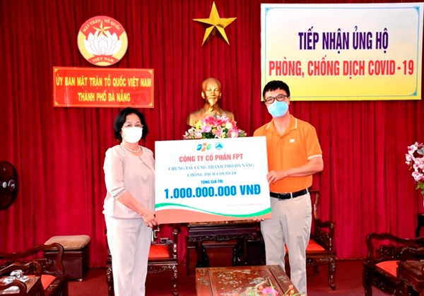 MTTQ TP Đà Nẵng: Tiếp nhận hơn 01 tỷ đồng và 1.200 khẩu trang ủng hộ phòng, chống dịch Covid-19