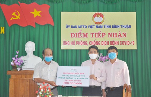 Mặt trận Bình Thuận tiếp nhận 100 triệu đồng ủng hộ chống dịch