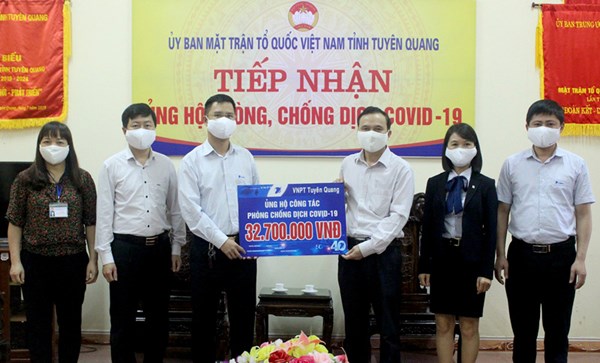 Tuyên Quang: Tiếp nhận 7,4 tỷ đồng ủng hộ phòng chống dịch Covid – 19