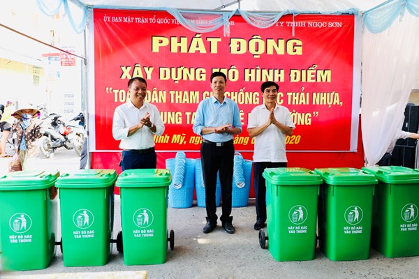 Ủy ban MTTQ Việt Nam tỉnh Ninh Bình: Xây dựng mô hình điểm "Toàn dân tham gia chống rác thải nhựa, chung tay bảo vệ môi trường"