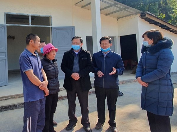 Ủy ban MTTQ tỉnh Quảng Ninh kiểm tra công tác xây nhà cho hộ nghèo