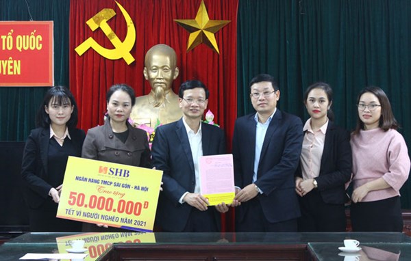 Ủy ban MTTQ tỉnh Thái Nguyên:Tiếp nhận ủng hộ Tết vì người nghèo