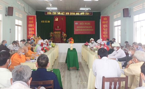 Bắc Bình (Bình Thuận): Họp mặt chức sắc các tôn giáo, dân tộc, người tiêu biểu