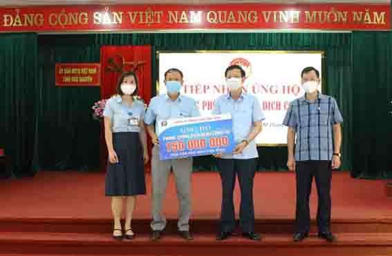 Ủy ban MTTQ tỉnh Thái Nguyên, Thanh Hóa: Tiếp nhận ủng hộ phòng, chống dịch COVID-19