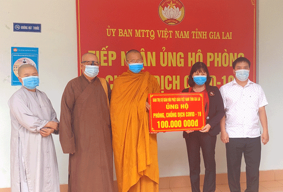 Gia Lai: Ban Trị sự Giáo hội Phật giáo tỉnh Gia Lai ủng hộ 100 triệu đồng cho công tác phòng, chống dịch Covid-19