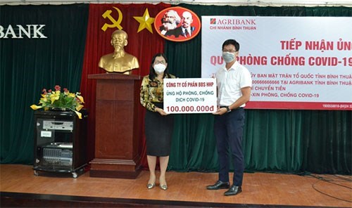 Bình Thuận, Quảng Ngãi: Tiếp nhận ủng hộ quỹ phòng chống dịch Covid-19