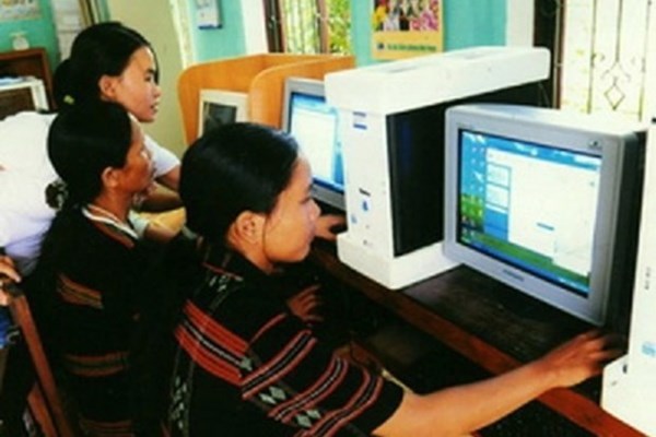 Ninh Thuận: Hỗ trợ đồng bào dân tộc thiểu số ứng dụng hiệu quả công nghệ thông tin