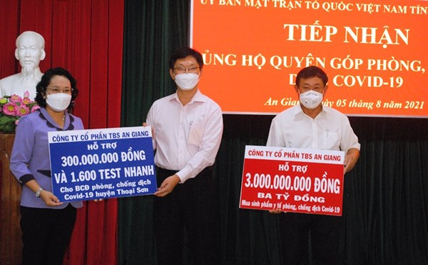 An Giang tiếp nhận 3,3 tỷ đồng ủng hộ phòng, chống dịch