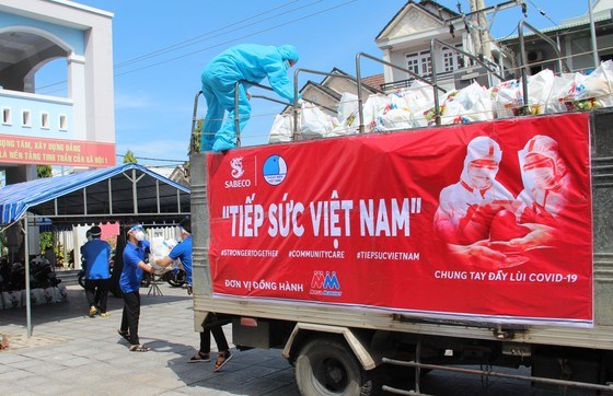 Chương trình “Tiếp sức Việt Nam” đến với các tỉnh thành