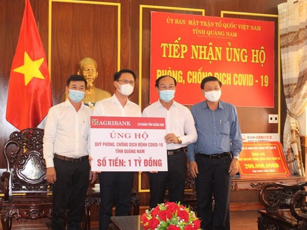 Ủy ban Mặt trận Tổ quốc Việt Nam tỉnh Quảng Nam tiếp nhận ủng hộ 1 tỷ đồng chống dịch Covid-19 