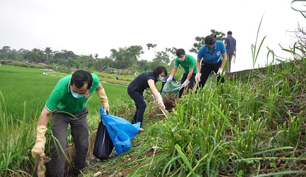 Hội Nông dân tỉnh Tuyên Quang: Chung tay xử lý rác thải, chống rác thải nhựa