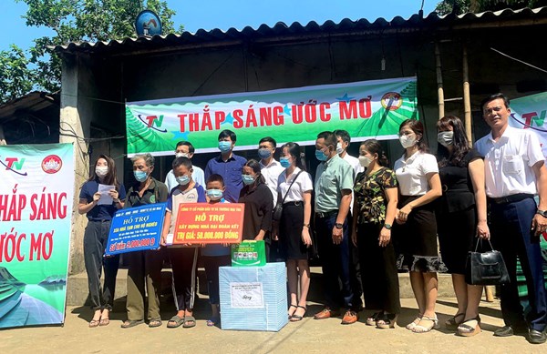 Thái Nguyên:“Thắp sáng ước mơ" về nhà ở cho 2 hộ nghèo