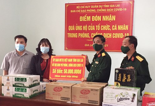 Gia Lai hỗ trợ 573 triệu đồng cho công dân đang gặp khó khăn tại tỉnh Bình Dương và TP. Hồ Chí Minh