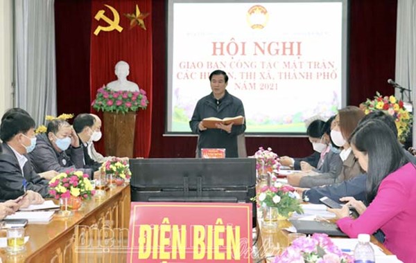 Điện Biên: Giao ban công tác Mặt trận khối huyện, thị, thành phố năm 2021