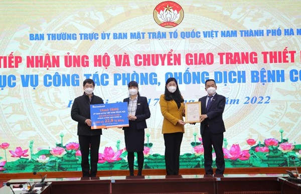 Ủy ban MTTQ T.P Hà Nội: Tiếp nhận hiện vật trị giá hơn 22 tỷ đồng ủng hộ công tác phòng, chống dịch