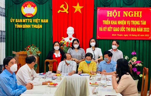 Bình Thuận: Triển khai nhiệm vụ trọng tâm công tác Mặt trận và ký kết giao ước thi đua năm 2022