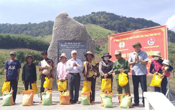 Ủy ban MTTQ Việt Nam tỉnh Gia Lai tổ chức hành trình "Về nguồn"