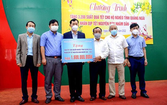 Tập đoàn Thiên Thanh tặng 3.200 suất quà Tết cho người nghèo