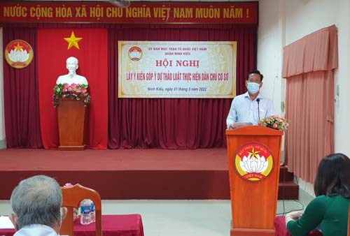 Ninh Kiều: Tổ chức lấy ý kiến góp ý dự thảo Luật thực hiện dân chủ ở cơ sở