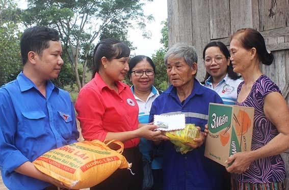 Phú Yên: Vận động được hơn 6 tỉ đồng Quỹ Vì người nghèo