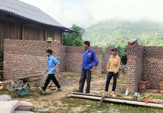 Lâm Bình (Tuyên Quang): MTTQ xã Xuân Lập tích cực thực hiện Đề án xoá nhà ở tạm, dột nát cho hộ nghèo