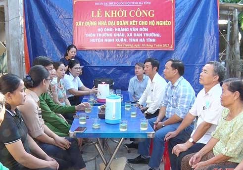 Hà Tĩnh: Ủy ban MTTQ huyện Nghi Xuân xây nhà đại đoàn kết cho hộ nghèo 
